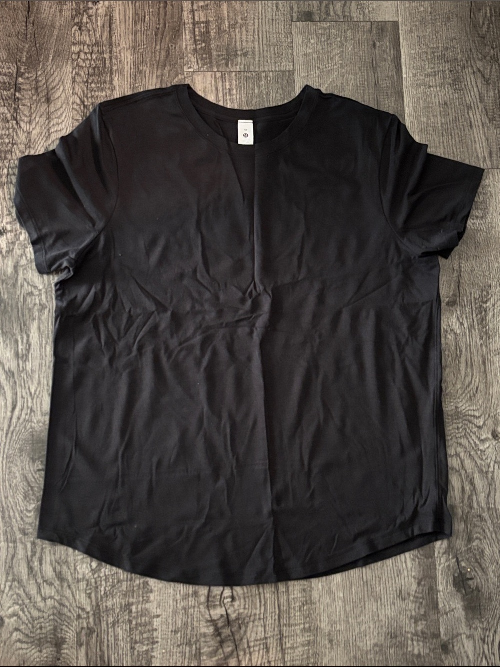Lululemon Love Scoop Neck Tee - Black - Size 10